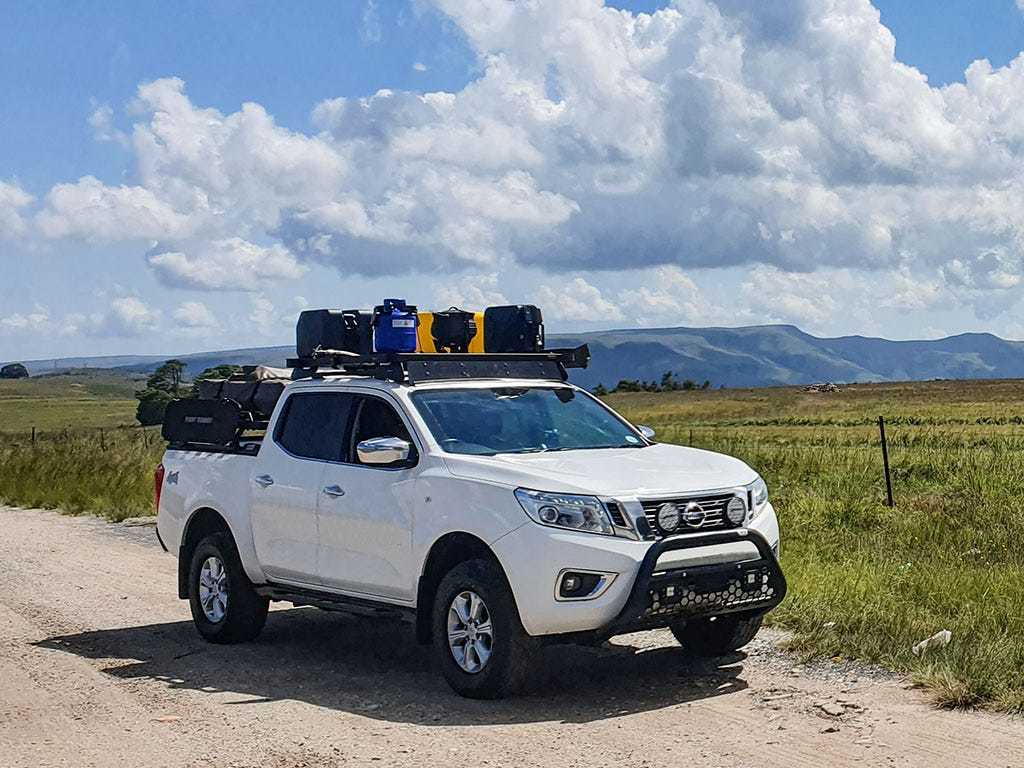 Nissan Navara/Frontier D23 3rd Gen (2014-2020) Slimline II Roof Rack Kit - FRONT RUNNER