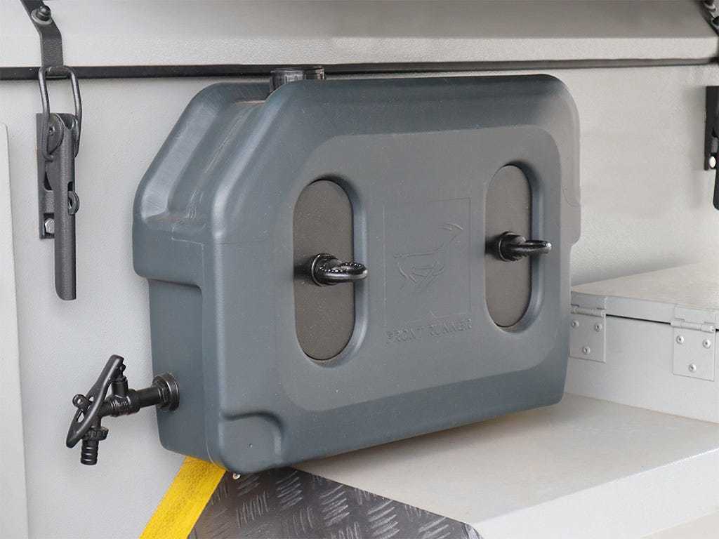 Universal Side Mount for Pro Water Tank / 20L - FRONT RUNNER