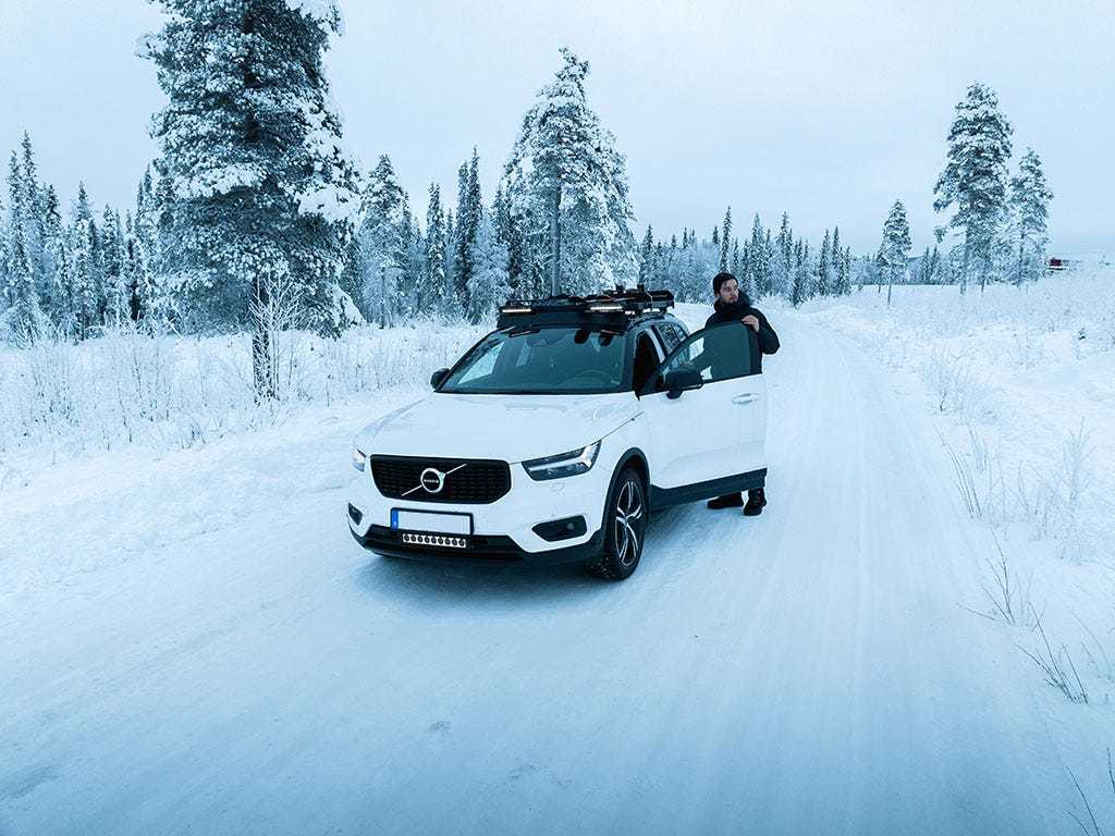 Volvo XC40 (2018-Current) Slimline II Roof Rail Rack Kit