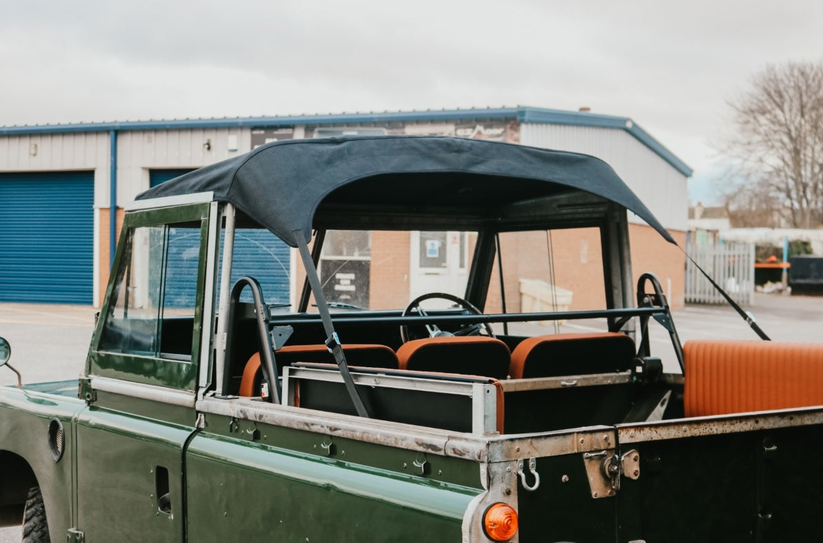 Bikini Hood 88/109 - Black