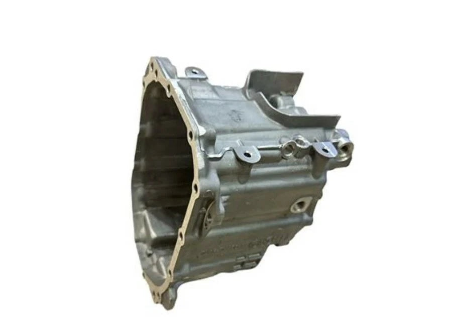 MT82 gearbox casing