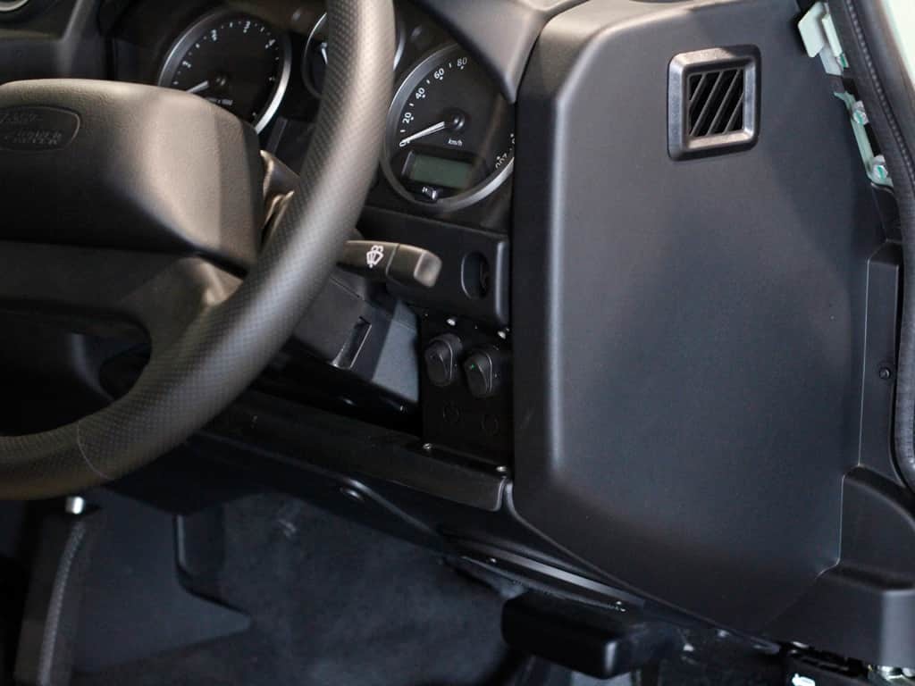 Land Rover Defender (1983-2016) Switch Plate