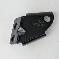 Right Bracket for Exhaust Cross Pipe