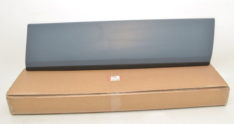 Molding with gasket front right door - GENUINE LAND ROVER