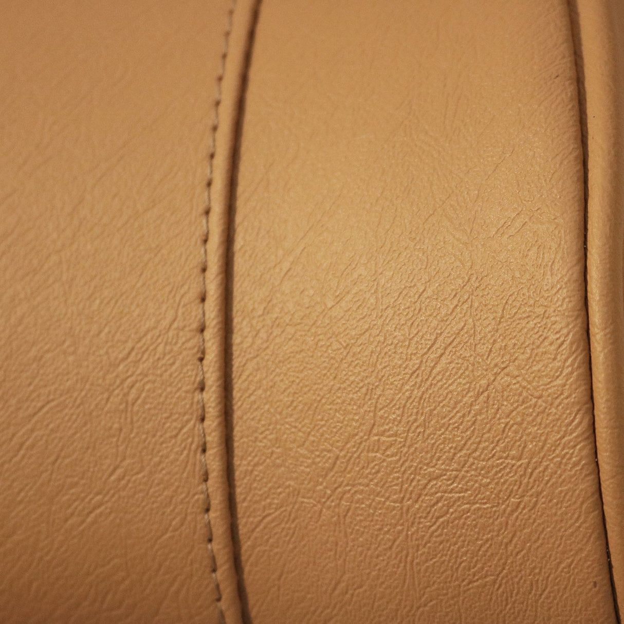 Complete headrest - for Range Rover Classic - in Palomino vinyl - EXMOOR TRIM