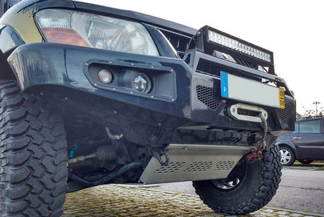 Front Bumper with Winch Mount (suitable for models between 2000 and 2003)
