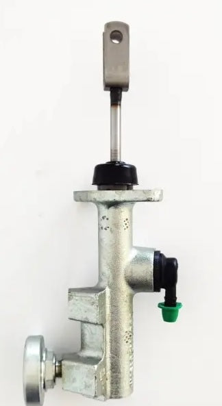 Clutch Master Cylinder - AP DRIVELINE