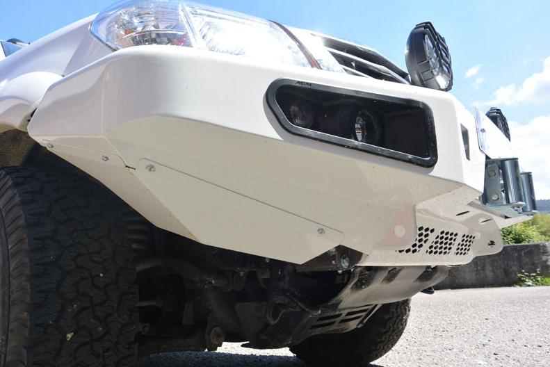 Front winch bumper - fog lamps and indicators (only 2012-)