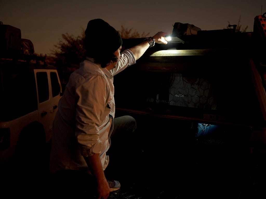 Soporte para baca Slimline II mango/luz