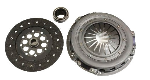 Clutch kit includes bearing