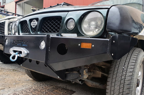Bumper With Winch Base For Nissan Terrano II