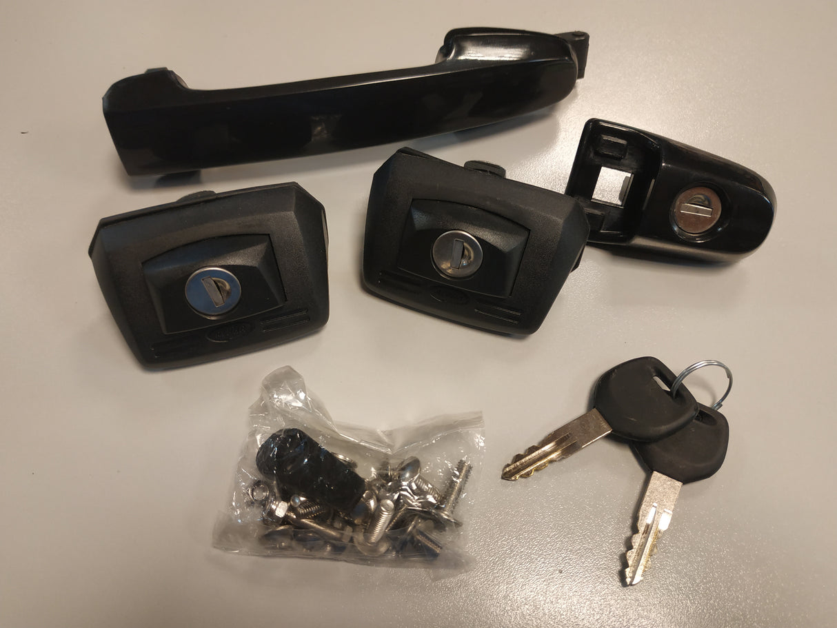 Door Lock Assy Sides And Tailgate c/w Key
