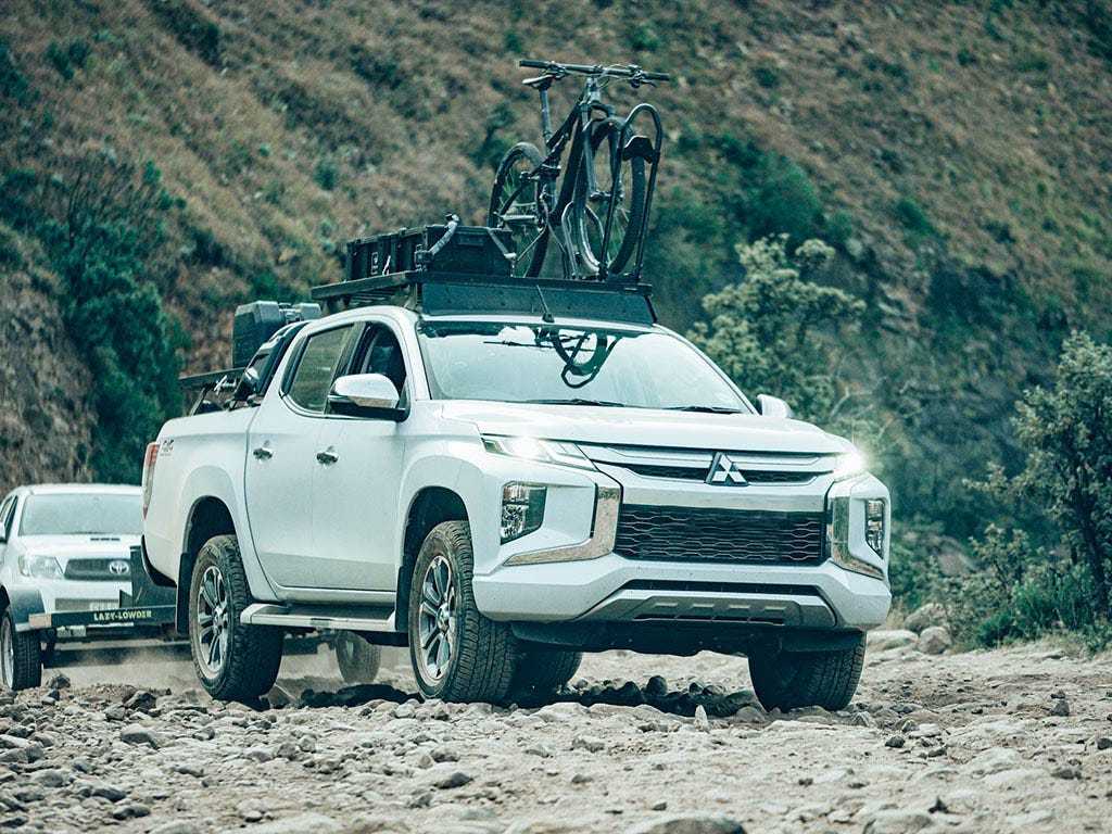 Mitsubishi Triton/L200 / 5th Gen (2015-2023) Slimline II Roof Rack Kit