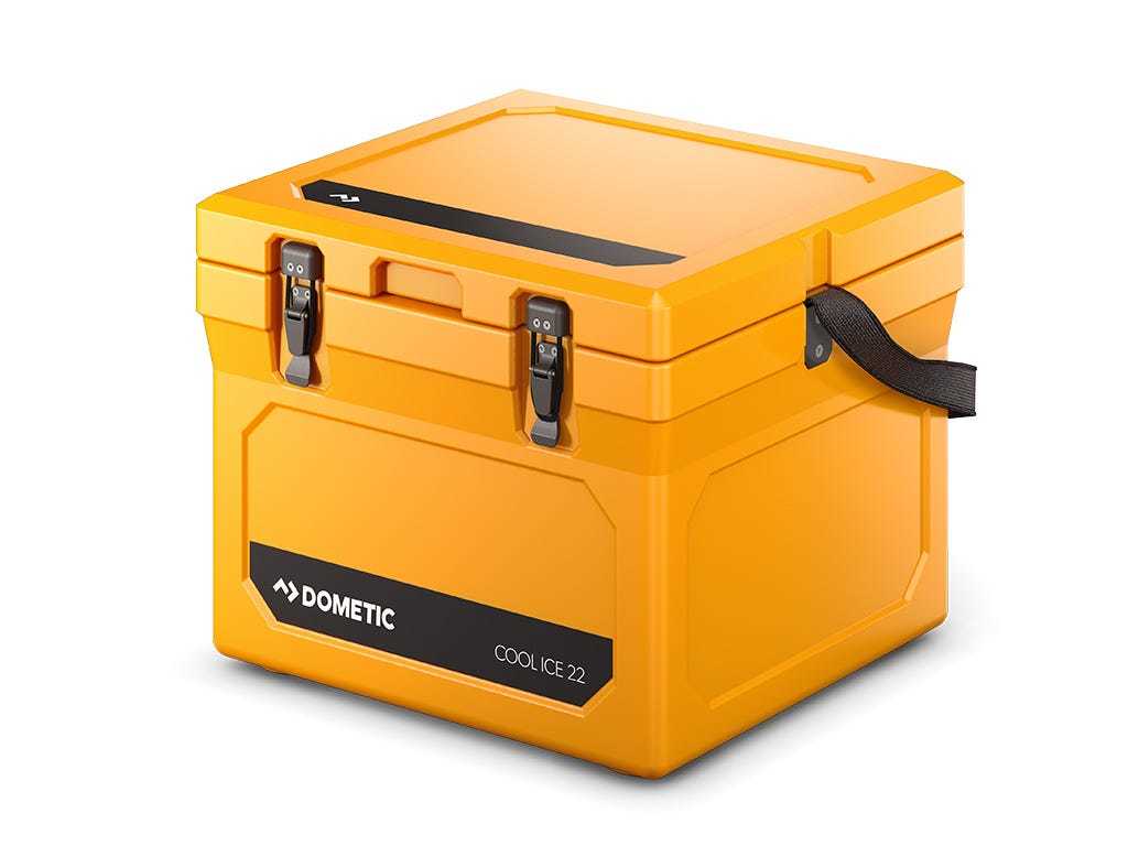 Dometic WCI 22L/5.8Gal Cool-Ice Icebox / GLOW