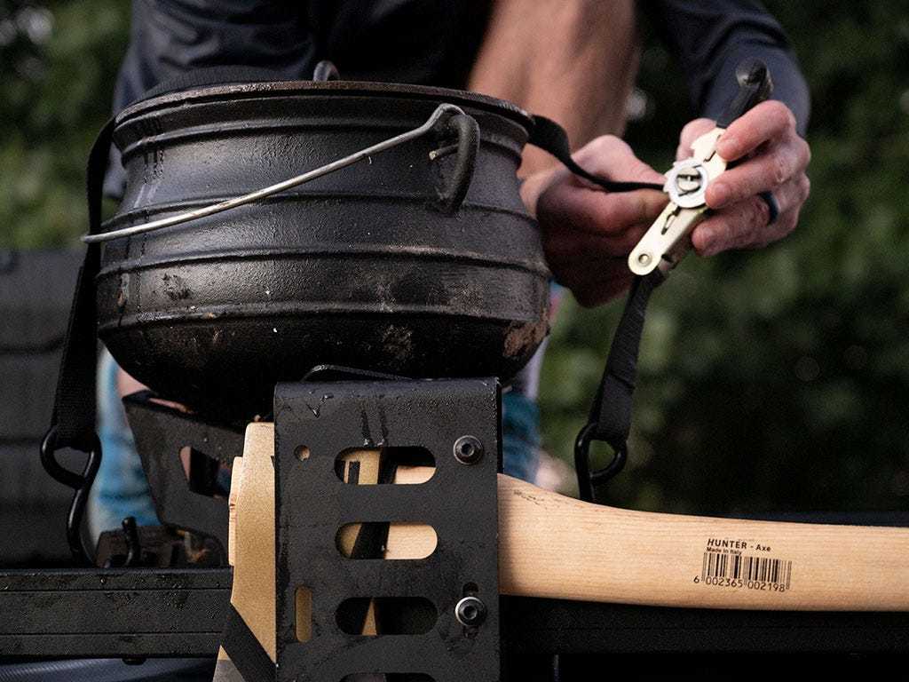 Potjie Pot/Dutch Oven Carrier