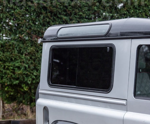 Sliding Side Windows - Post 04/05 - 50/70 Radius - Tinted - Pair - MASAI