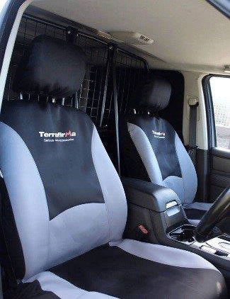 Pair of Waterproof Covers for the Front Seats - For Any 4x4 Except Defender - TERRAFIRMA
