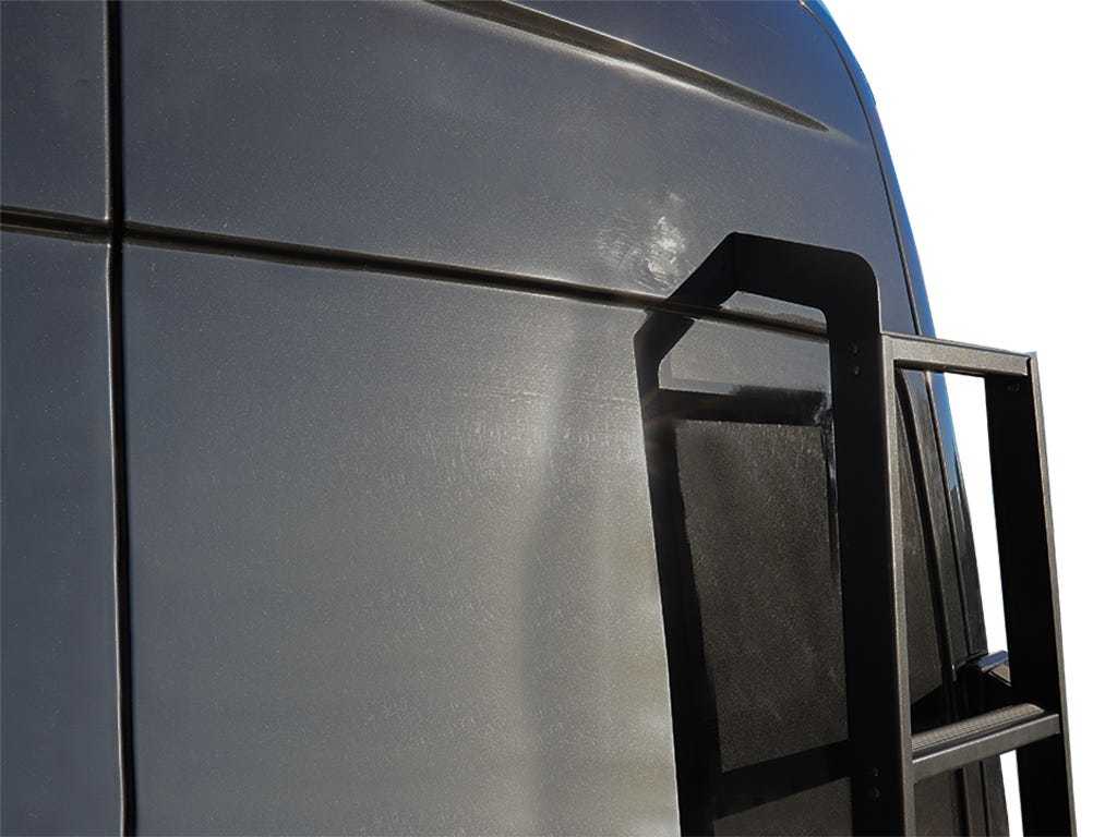 Mercedes-Benz Sprinter 906 / Volkswagen Crafter / MAN TGE (2006-2018) Ladder