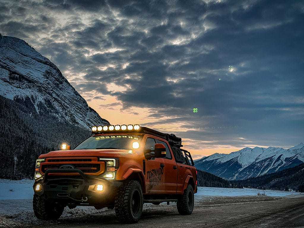 Ford F-250 Super Duty, Crew Cab (1999-Current) Slimline II Roof Rack Kit / Tall