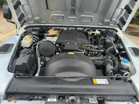 Bonnet Stay Kit for Land Rover Defender TD5 / PUMA - AG PARTS