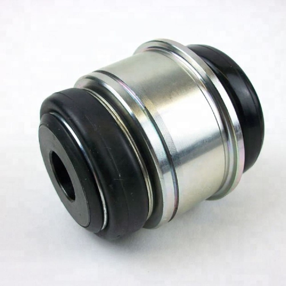 Joint - lower bush rear knuckle - disco3/sport/rr 2002 on