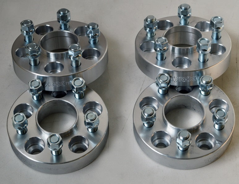 Kit of 4 Alluminium Wheel Spacers 30mm