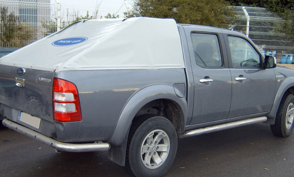 Canvas Wedge Canopy - L200 2021 Club Cab (Orientative Image mounted on another car)