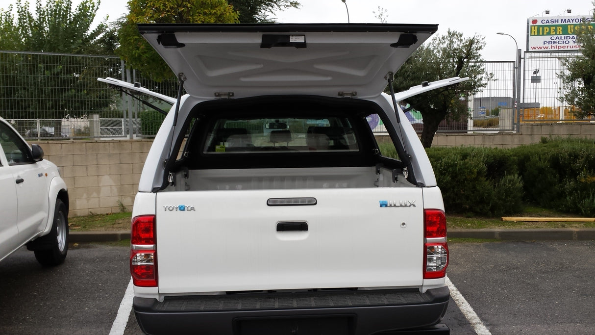 L200 D.C. : Hardtop with windows and Side Opening